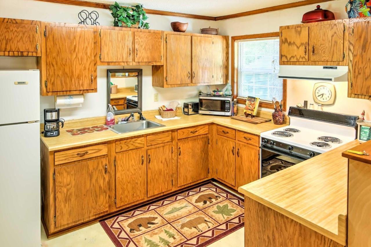 Lakefront Mountain Rest Cottage With Gas Fireplace! Walhalla Экстерьер фото